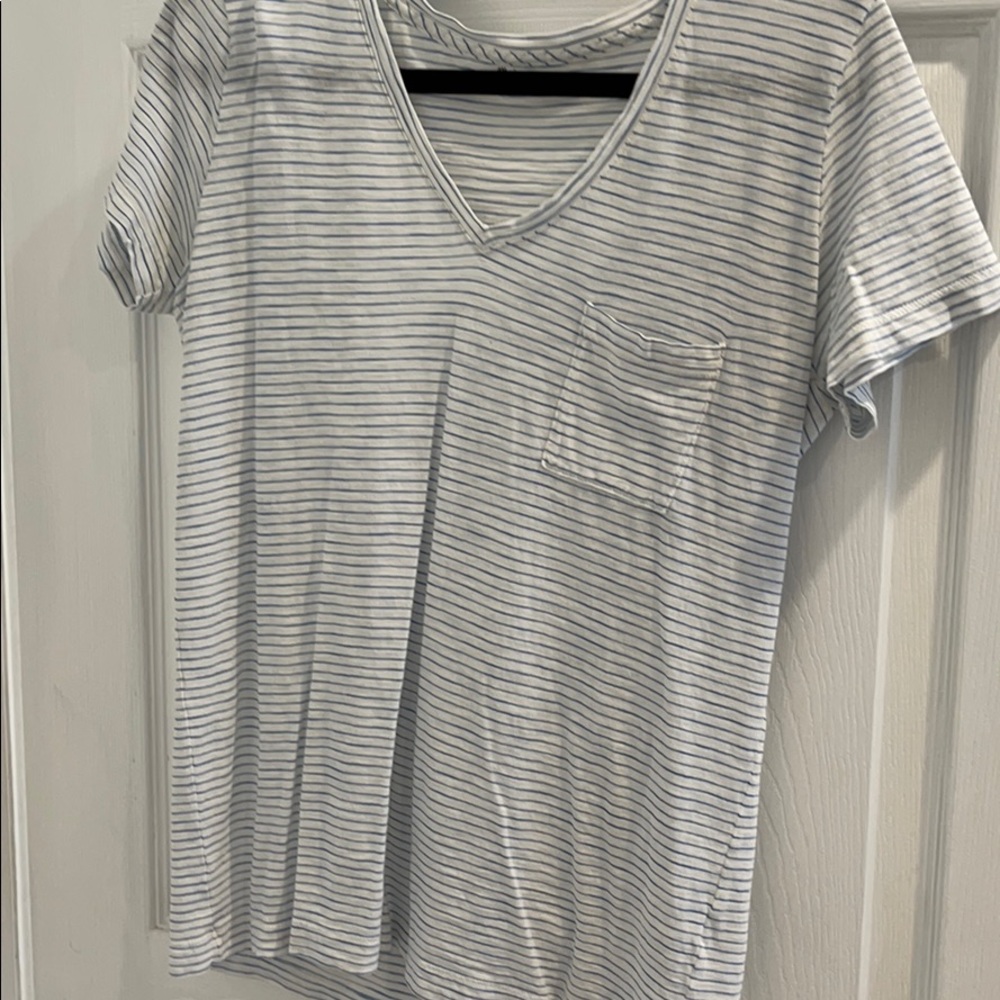 White and blue v neck t-shirt